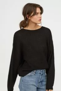 styled easy curtain bang