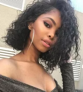 naturally curly lob cut