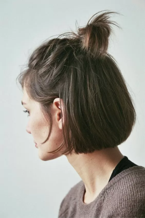 Messy Bun Style