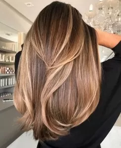 Blonde caramel balayage straight hair
