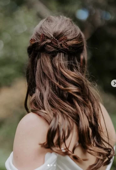 elegant wedding half updo